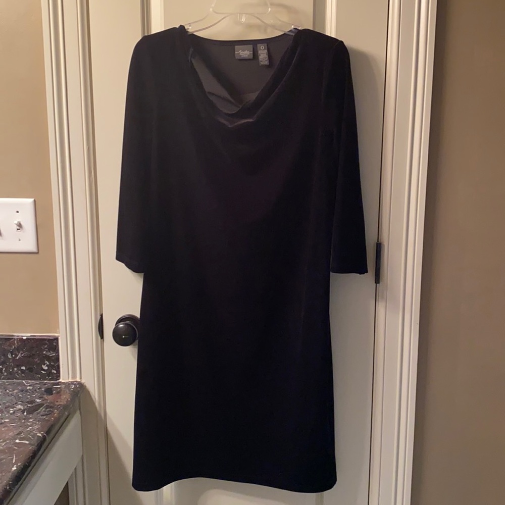 Chico’s Traveler straight black velveteen dress